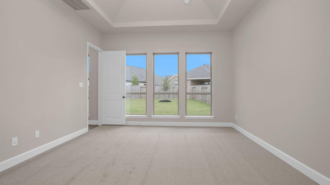 Spacious, unfurnished interior of a new home in Valencia 60', Manvel (Image 8). Spacious, unfurnished interior of a new home in Valencia 60', Manvel (Image 8).