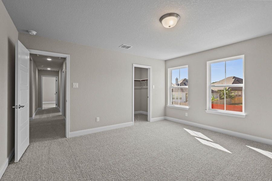Representative unfurnished interior of a home built from the The Jennings G by Davidson Homes LLC in The Reserve at Potranco Oaks, Castroville (Image 25).