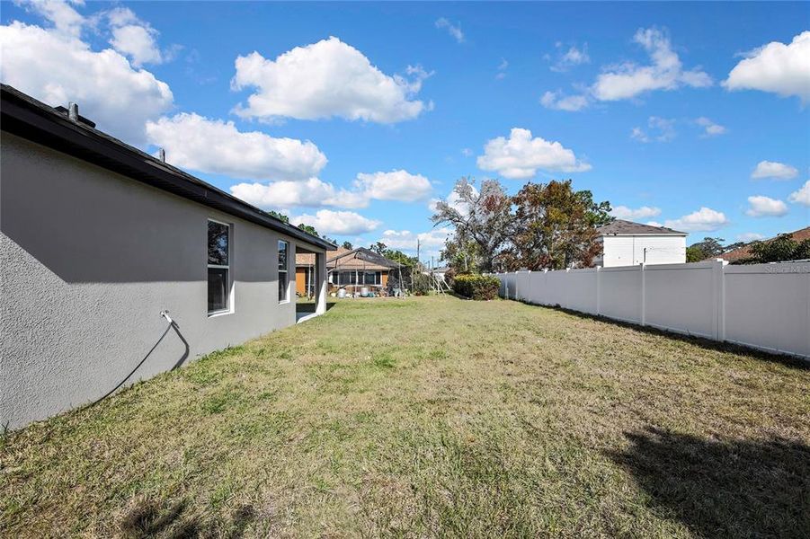 Exterior details and patio area of a home in , Spring Hill (Image 32).