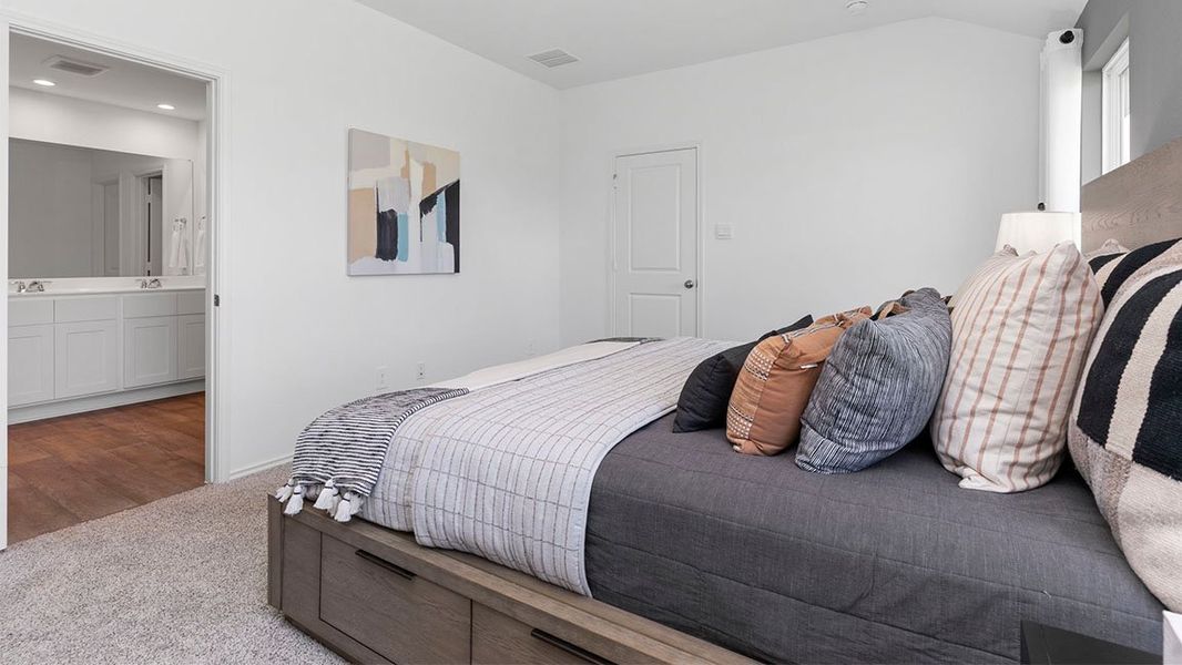 Furnished interior view inside a new home in Emberly, Beasley (Image 17).