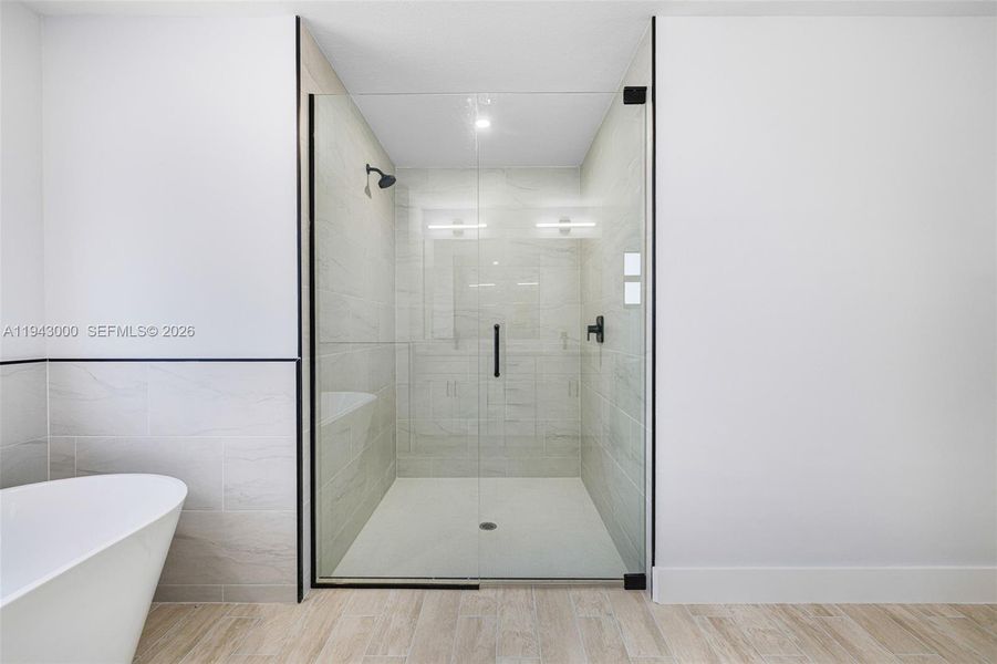 Furnished interior view inside a new home in , Lehigh Acres (Image 11).