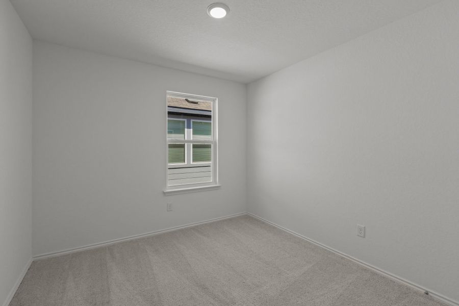 Additional Bedroom Additional Bedroom