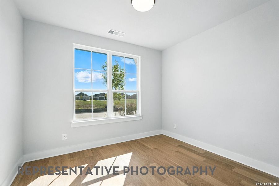 Spacious, unfurnished interior of a new home in The Crossvine, Schertz (Image 11). Spacious, unfurnished interior of a new home in The Crossvine, Schertz (Image 11).
