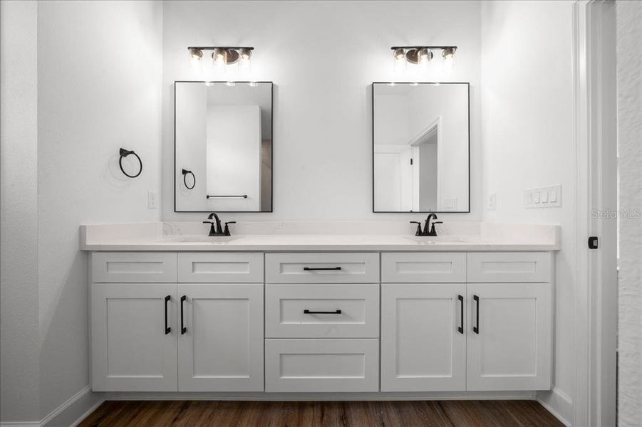 Furnished interior view inside a new home in , Spring Hill (Image 14).