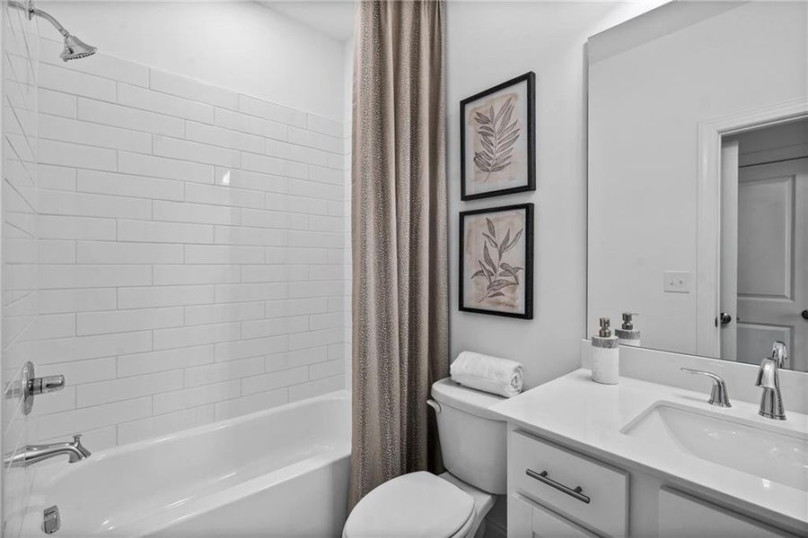 Furnished interior view inside a new home in Brookside Reserve, Alpharetta (Image 8).