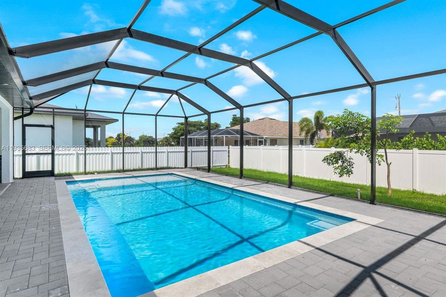 Exterior details and patio area of a home in , Cape Coral (Image 25).