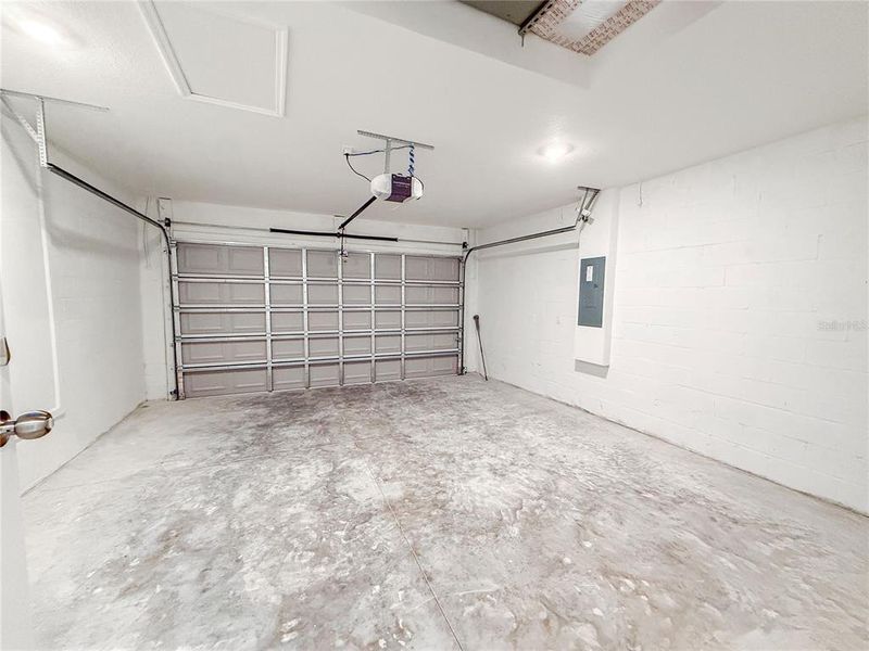 Spacious, unfurnished interior of a new home in , Ocala (Image 17). Spacious, unfurnished interior of a new home in , Ocala (Image 17).