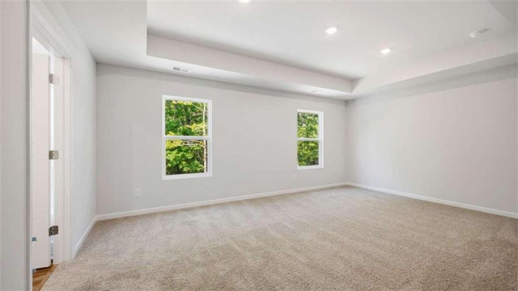Spacious, unfurnished interior of a new home in The Reserve at Calcutta, Stockbridge (Image 28). Spacious, unfurnished interior of a new home in The Reserve at Calcutta, Stockbridge (Image 28).