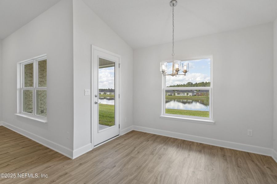 Spacious, unfurnished interior of a new home in Shadow Crest at Rolling Hills, Green Cove Springs (Image 17).