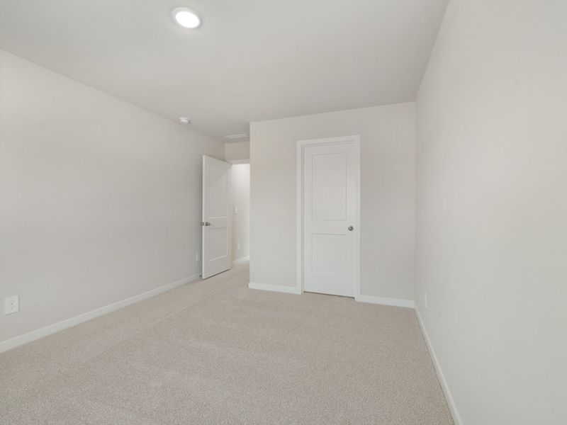 Spacious, unfurnished interior of a new home in Avalon Place - Signature Series, Durham (Image 21). Spacious, unfurnished interior of a new home in Avalon Place - Signature Series, Durham (Image 21).