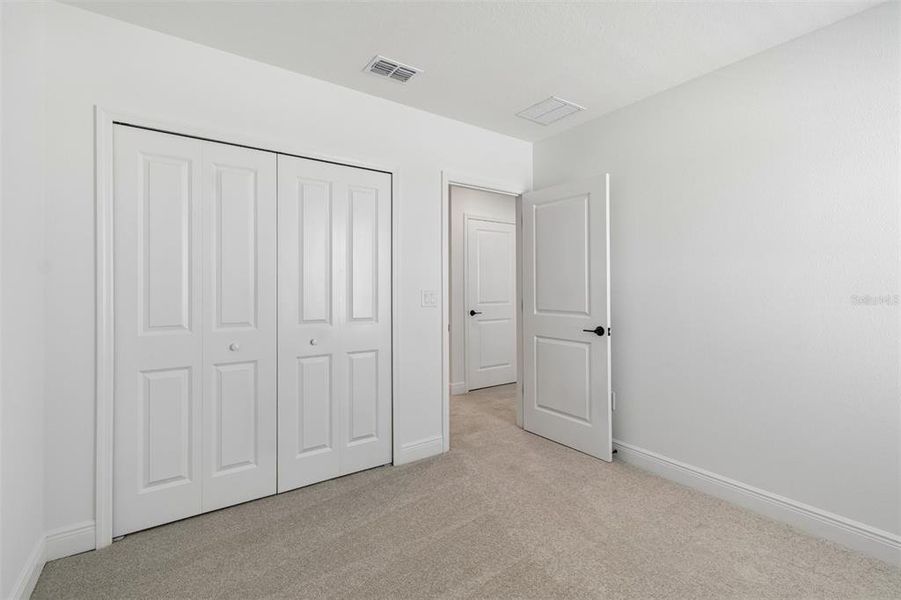 Spacious, unfurnished interior of a new home in SeaFlower, Bradenton (Image 16).