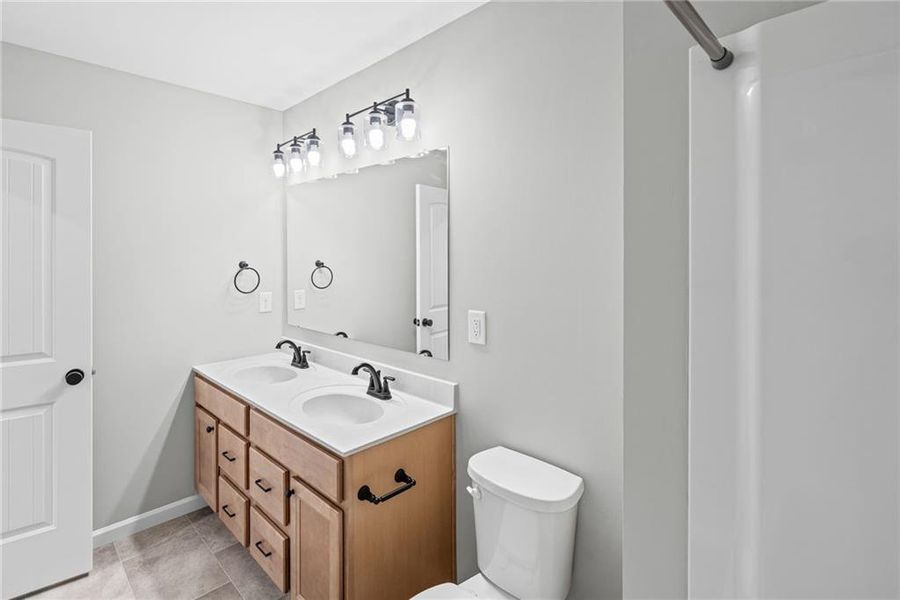Furnished interior view inside a new home in Twin Lakes, Hoschton (Image 12).