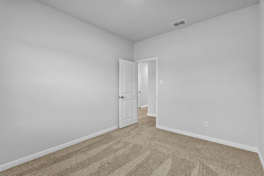 Spacious, unfurnished interior of a new home in Terra Trace, Fort Worth (Image 15).