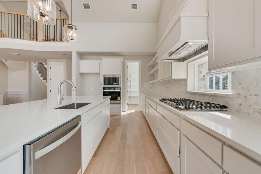 Furnished interior view inside a new home in Somerset Park, Rockwall (Image 10).