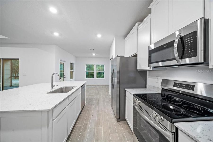 Furnished interior view inside a new home in Grand Park North, Dunnellon (Image 20).