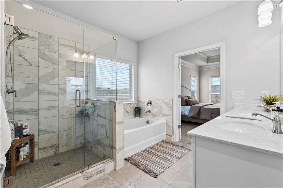 Furnished interior view inside a new home in Laurel Cove, Hoschton (Image 12).