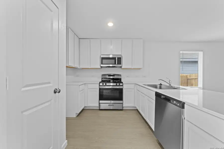 Furnished interior view inside a new home in Spring Grove, San Antonio (Image 4).