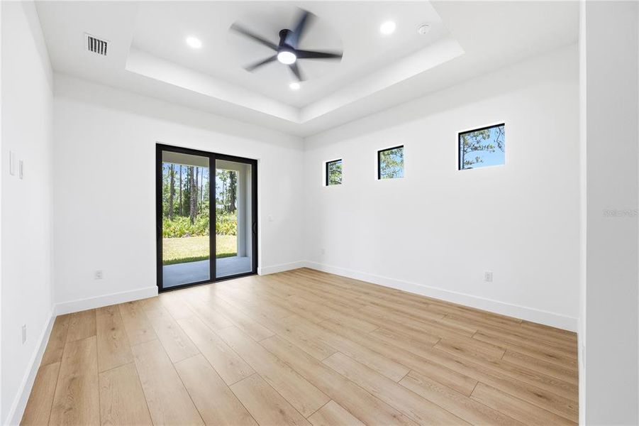 Spacious, unfurnished interior of a new home in , North Port (Image 38). Spacious, unfurnished interior of a new home in , North Port (Image 38).