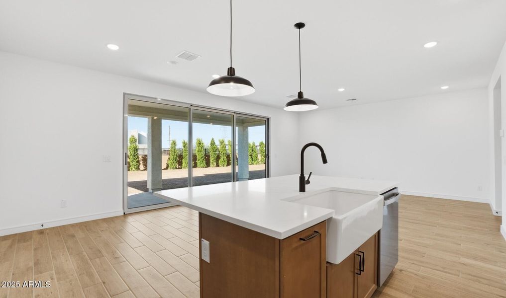 Manor Lot #60 Kitchen (1) (Large)