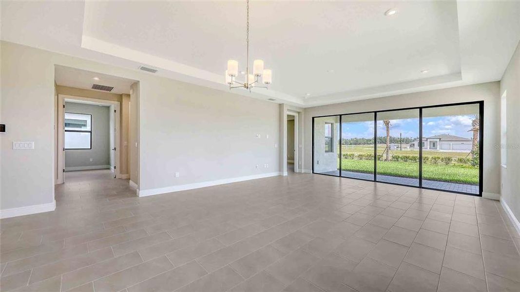 Spacious, unfurnished interior of a new home in Woodland Preserve, Parrish (Image 20).