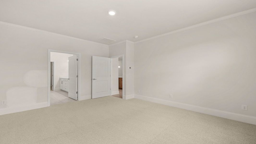 Representative unfurnished interior of a home built from the BRISTOL by D.R. Horton in Hamptons at Riverwood North, Dallas (Image 25).