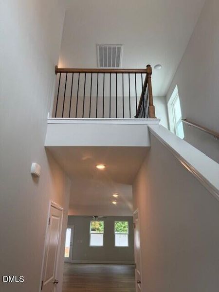 GV16 Open Rail 2nd floor GV16 Open Rail 2nd floor