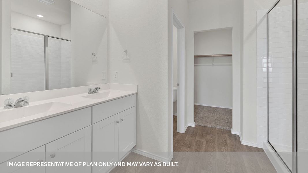Furnished interior view inside a new home in Arroyo Ranch, Seguin (Image 10).