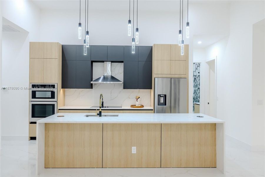 Furnished interior view inside a new home in , Cape Coral (Image 10).