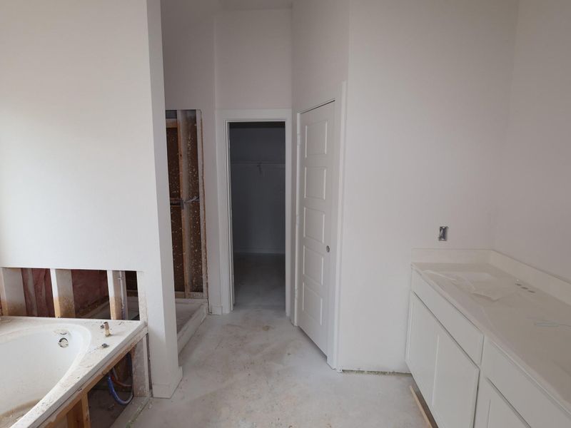 Image 22 of a home in Pinewood at Grand Texas. Image 22 of a home in Pinewood at Grand Texas.