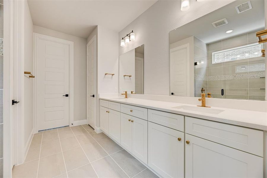 Image 31 of a home in Villages of Creekwood. Image 31 of a home in Villages of Creekwood.