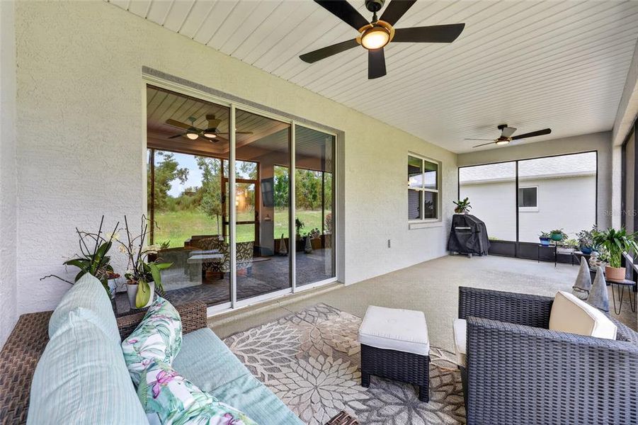 Exterior details and patio area of a home in , Ocala (Image 25).