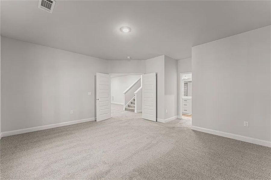 Spacious, unfurnished interior of a new home in Magnolia Villas, Cornelia (Image 18).