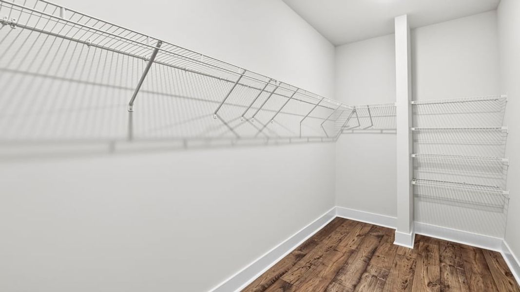 Spacious, unfurnished interior of a new home in Campbell Ridge, Piedmont (Image 38).
