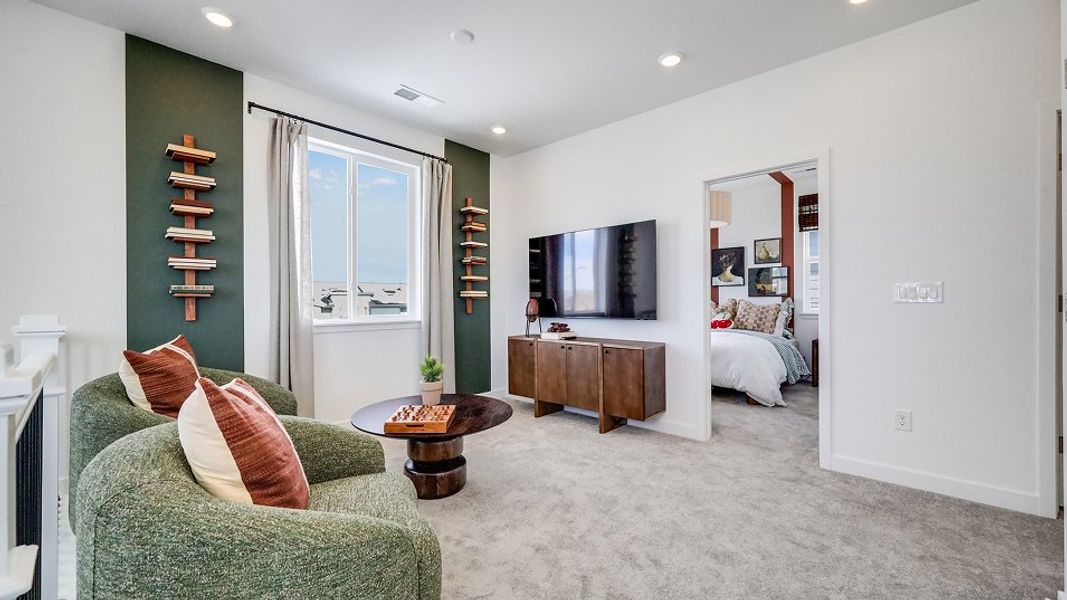 2581 Overlook Loft 1of2 F3