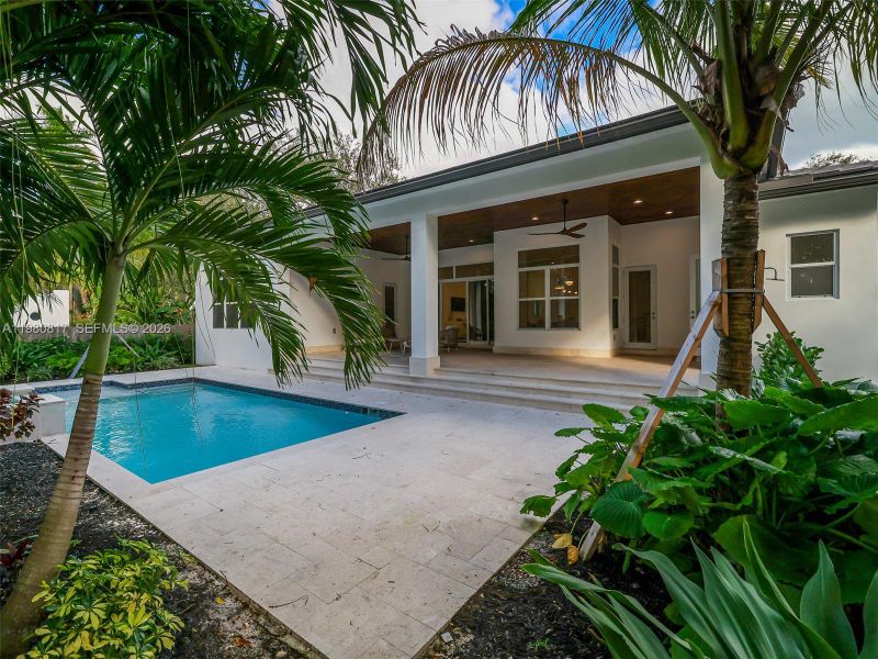 Exterior details and patio area of a home in , Biscayne Park (Image 27).