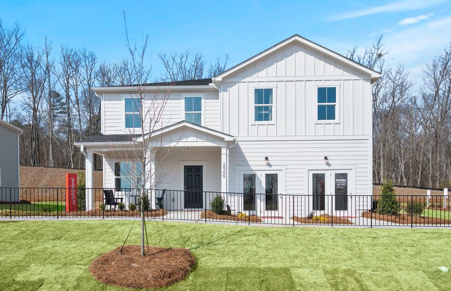 Front exterior of a new home in Avery Ridge, Gainesville, GA, highlighting curb appeal (Image 19).