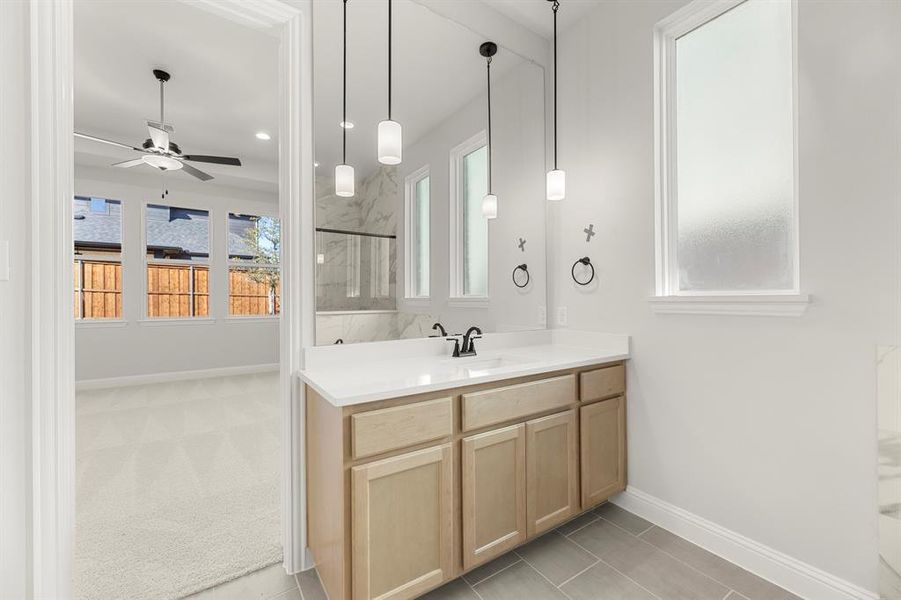 08. 2232 Euclid - Bath 08. 2232 Euclid - Bath