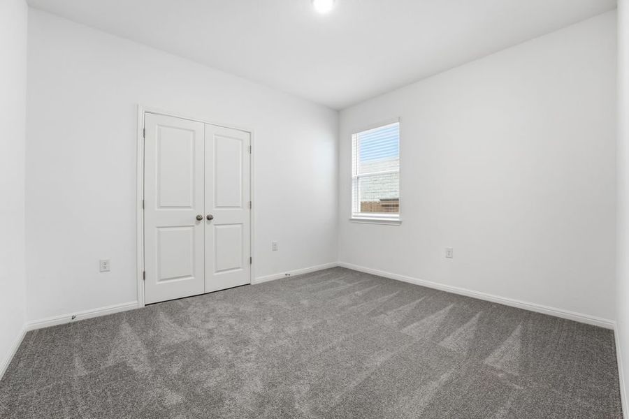 Spacious, unfurnished interior of a new home in Lisso 50s, Pflugerville (Image 17).
