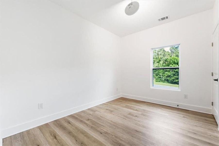 Spacious, unfurnished interior of a new home in , Fairburn (Image 22).