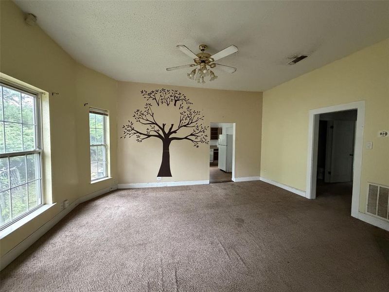 Spacious, unfurnished interior of a new home in , Cleburne (Image 8). Spacious, unfurnished interior of a new home in , Cleburne (Image 8).