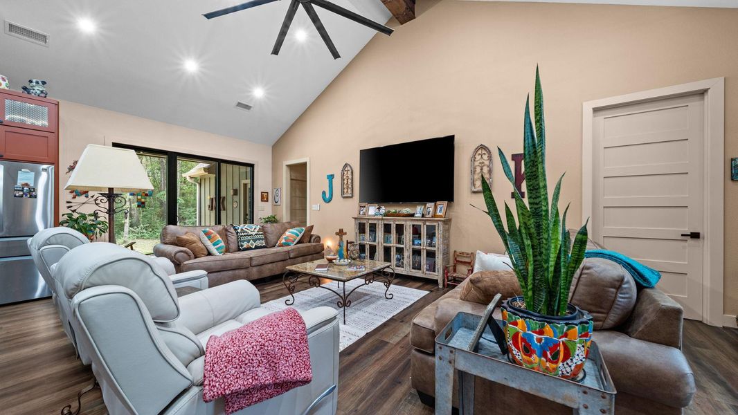 Furnished interior view inside a new home in , Waller (Image 9). Furnished interior view inside a new home in , Waller (Image 9).