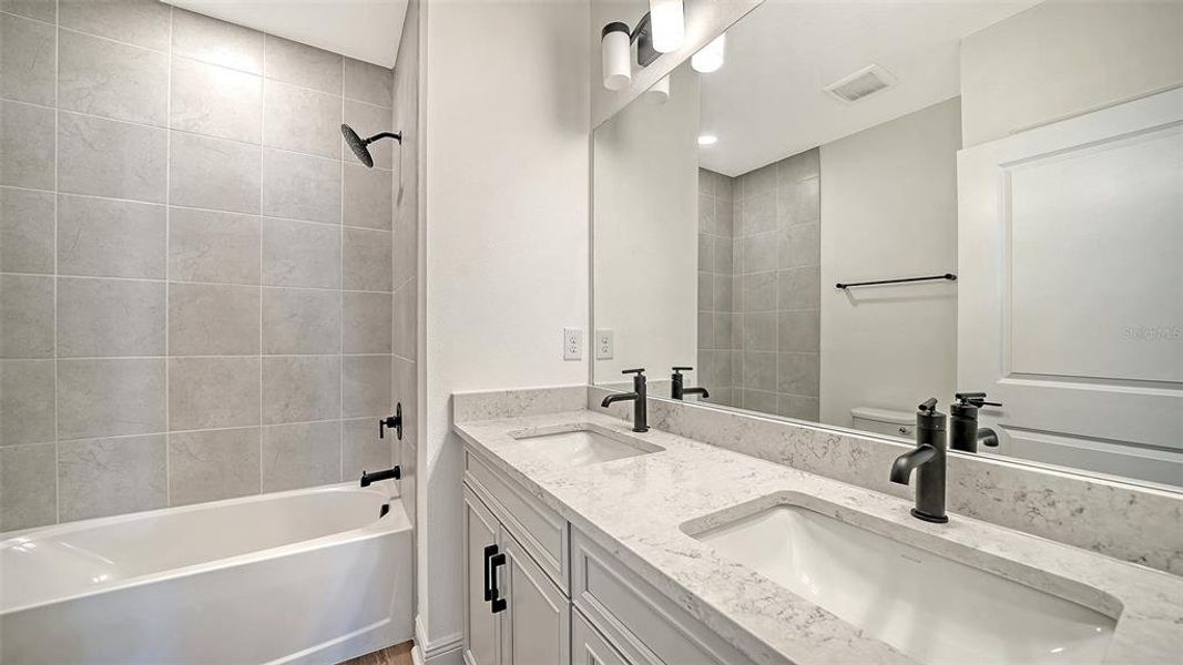 Furnished interior view inside a new home in Windward, Sarasota (Image 8).