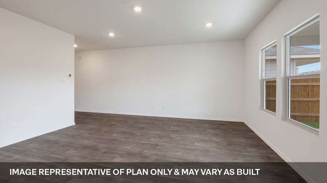 Spacious, unfurnished interior of a new home in Wayside, Uhland (Image 11).