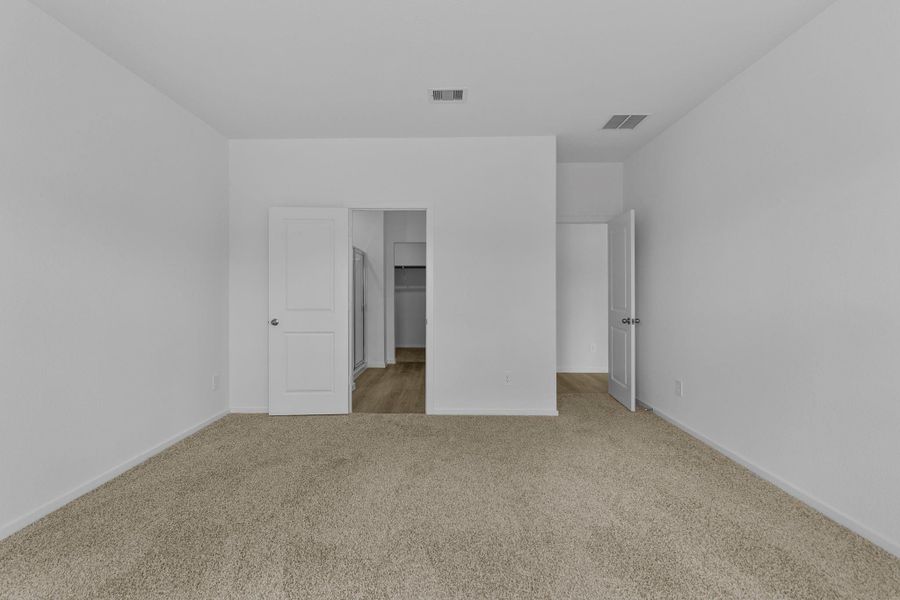 Spacious, unfurnished interior of a new home in Maple Woods, Hockley (Image 25). Spacious, unfurnished interior of a new home in Maple Woods, Hockley (Image 25).