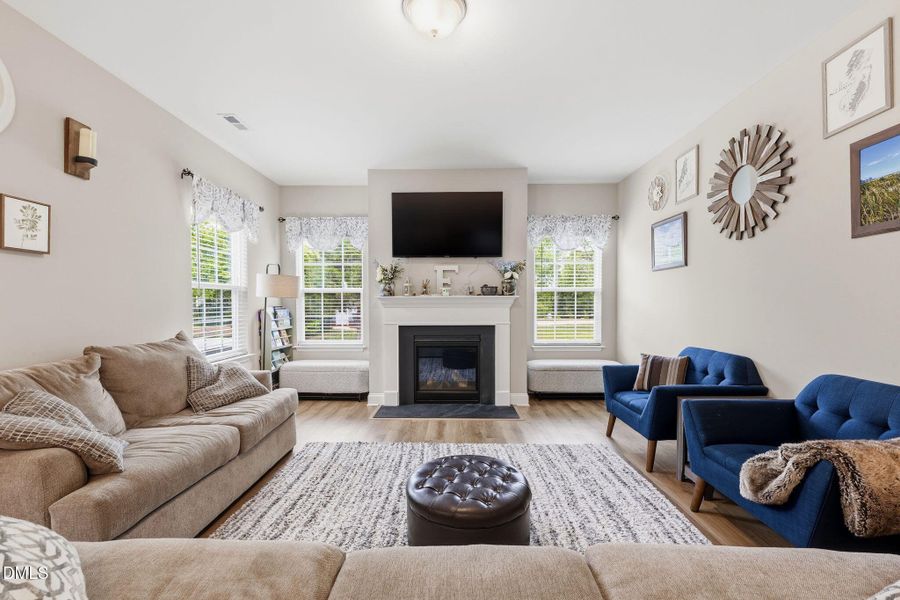 16-web-or-mls-_2041745