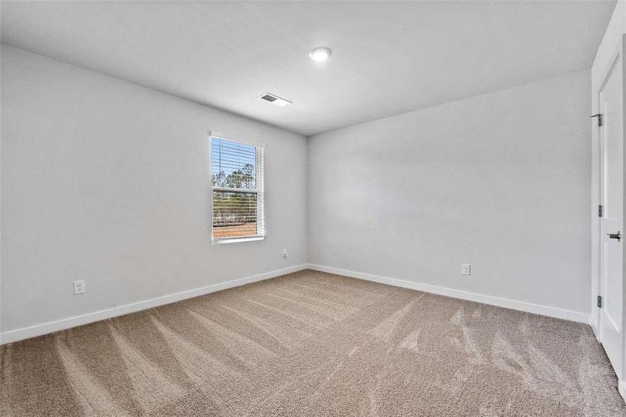 Spacious, unfurnished interior of a new home in Southern Hills, McDonough (Image 19).