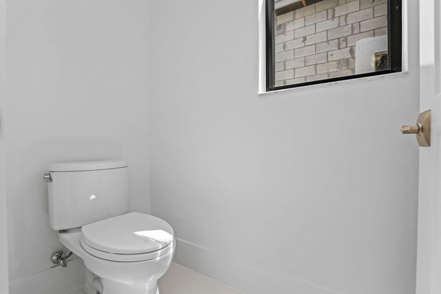 Furnished interior view inside a new home in Artistry Palm Beach, Palm Beach Gardens (Image 9).