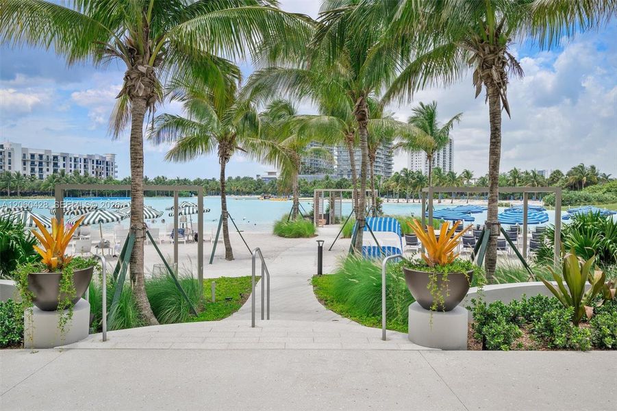 Community amenities in , Miami (Image 49). Community amenities in , Miami (Image 49).