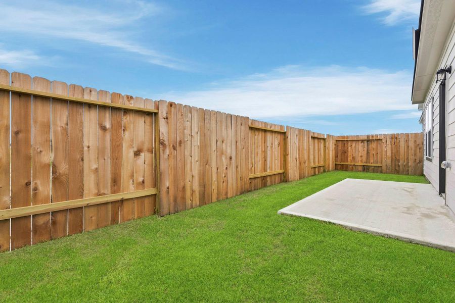 Exterior details and patio area of a home in Northpark South, Porter (Image 3).