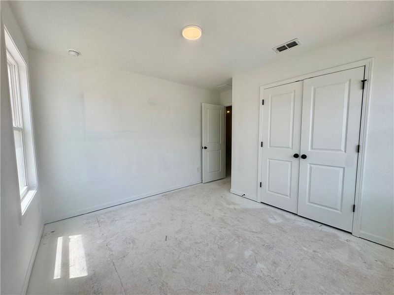 Image 37 of a home in Eastlyn Crossing.